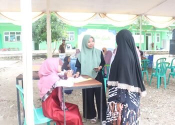 Kegiatan Bakti Sosial Pengobatan Gratis di Pelosok Desa