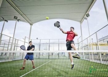 Playing Padel