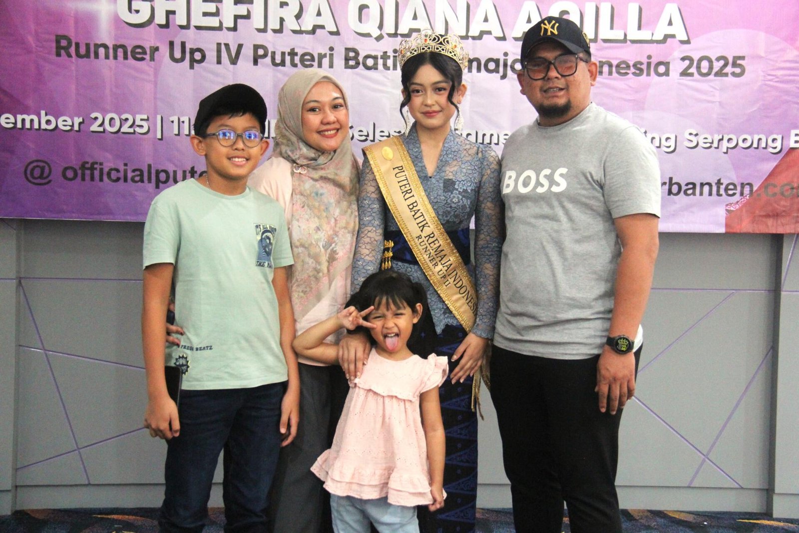 Akeela Tsabita Queenarousy