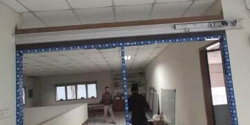 pintu otomatis