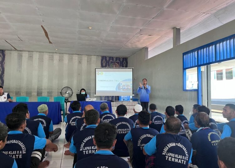 Tingkatkan Kesadaran Kesehatan, Lapas Ternate Gelar Sosialisasi TBC dan HIV/AIDS bagi Warga Binaan 46 Lapas Ternate