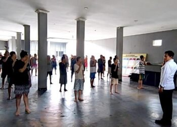 Program Pembinaan Jasmani, Lapas Bengkulu Gelar Senam Pagi Bersama Warga Binaan 49 Lapas Bengkulu, Pembinaan Jasmani, Senam Pagi, Warga Binaan, Julianto Budhi Prasetyono, Bimkemaswat Lapas, , Kesehatan Lapas, Mapenaling, Isolasi