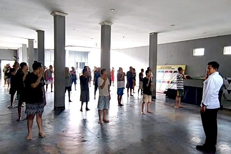 Lapas Bengkulu, Pembinaan Jasmani, Senam Pagi, Warga Binaan, Julianto Budhi Prasetyono, Bimkemaswat Lapas, , Kesehatan Lapas, Mapenaling, Isolasi