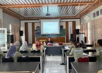Dari Pelatihan Hidroponik Menuju Usaha Mandiri: Klien Bapas Jambi Belajar Pembuatan Pupuk AB Mix 46 Hidroponik
