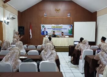 Collaboration Between Teachers and Staff Strengthens KBC and Deep Learning Implementation at MTsN 6 Bantul 50 WhatsApp Image 2025 11 17 at 10.11.44