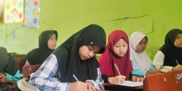 MI Hidayatul Faizien