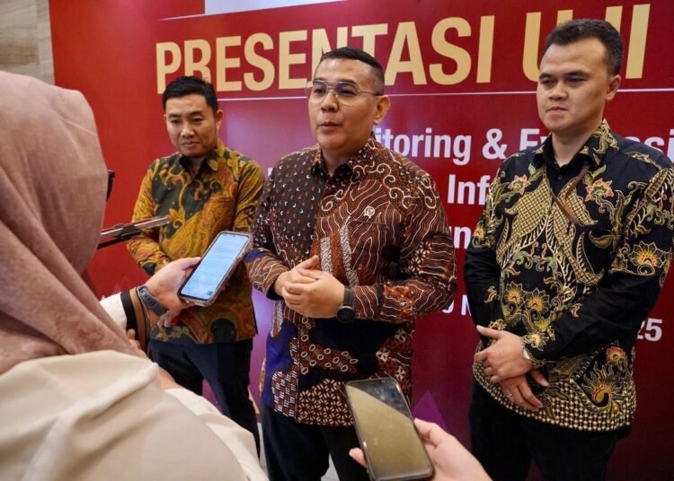 Presentasi Uji Publik, Wamen Ossy: Pastikan Layanan Berjalan Transparan dan Mudah Diakses Publik