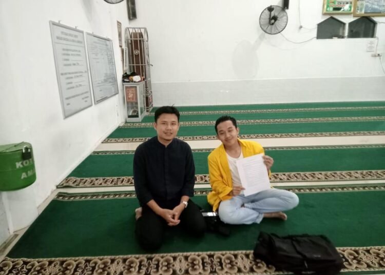 Mahasiswa Pendidikan Masyarakat Menguak Cerita dan Keceriaan Anak di TKA/ TPA Qolbun Salim 46 Foto Bersama Pengelola TKA/TPA Qolbun Salim Unit 273