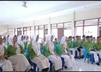 Antusiasme Pesrta LDK OSIM MTsN 6 Bantul Saat Ikuti Materi Pelatihan di Brimob DIY 55 MTsN 6 Bantul
