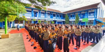 Kepala SMK Muhammadiyah Bulakamba, Heru Purwanto, S.Pd., S.Kom, menyampaikan apresiasi dan dukungannya terhadap kegiatan keagamaan ini. Beliau memandang Salat Duha berjamaah bukan hanya ritual, tetapi juga upaya konkret sekolah dalam mewujudkan visi pendidikan yang holistik.