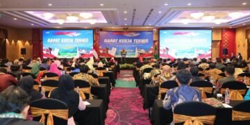 Buka Rakernis Sekretariat Jenderal, Irjen ATR/BPN Sampaikan Peran Strategis Staf Tata Usaha sebagai Pengawas Internal