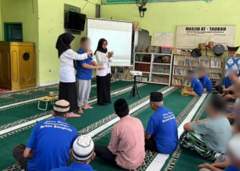 31e1ea1a f5aa 4466 a054 89df8ab4517d