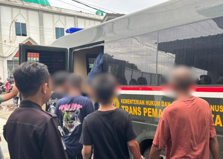 745a2dbf 5d94 4d31 8ad3 3f1d60830a83