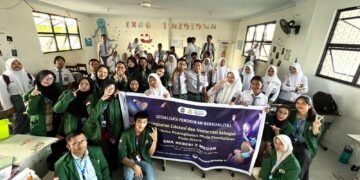 Dokumentasi Kegiatan Sosialisasi di Kelas XI Newton 1, SMA Negeri 2 Medan, Senin (3/11/2025)