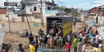 WIKA Beton Bersama BUMN Peduli Gerak Cepat Bantu Korban Banjir & Longsor