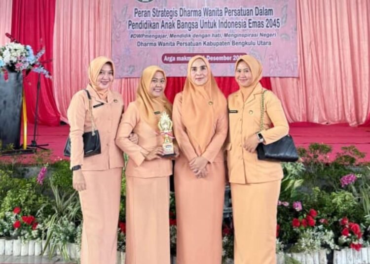 DWP Lapas Arga Makmur Hadiri Peringatan HUT ke-26 Dharma Wanita Persatuan Kabupaten Bengkulu Utara 46 Gambar WhatsApp 2025 12 11 pukul 16.38.35 2b9cd229 1