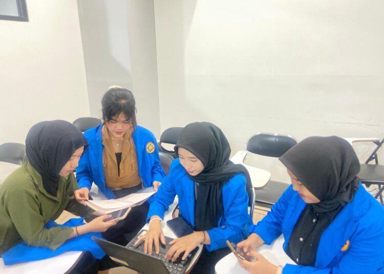 Analisis Pengalaman dan Pembelajaran Selama Perkuliahan Akuntansi Manajemen 46 IMG 20251028 WA00491
