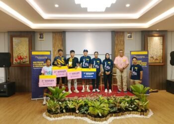 Para pemenang Maybank Cycling Series Il Festino 2025 saat sesi foto bersama di Wyndham Hotel Yogyakarta (Yusuf)