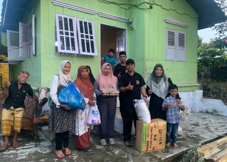 MIN 9 Langkat Salurkan Sejumlah Paket Sembako Kepada Korban Banjir Bandang 46 IMG 20251205 WA0056