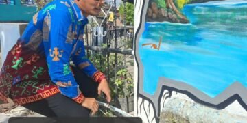 Camat Siantar Martoba Apresiasi Mural Karya Pokmas Naga Bersatu 31 IMG 20251212 WA0034