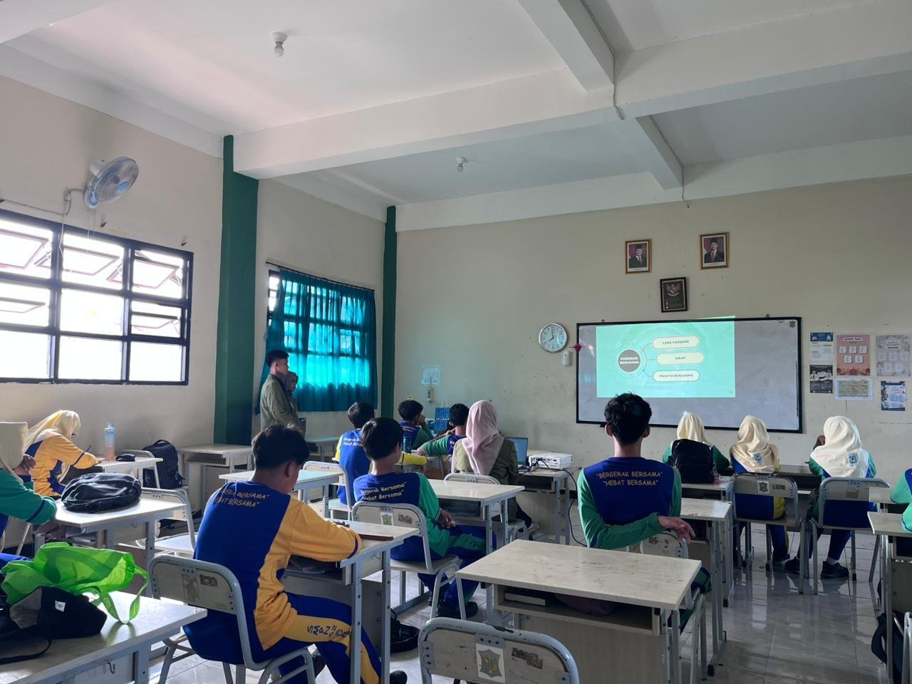 Mahasiswa Gelar Pengabdian Moderasi Beragama: Dialog Lintas Iman Untuk Remaja. 47 IMG 20251215 WA0021