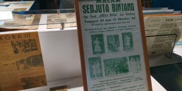 Salah satu dokumen berita budaya era masa tahun 65 yang turut dipamerkan di "Suara Indonesia" GIK UGM Yogyakarta (Yusuf)
