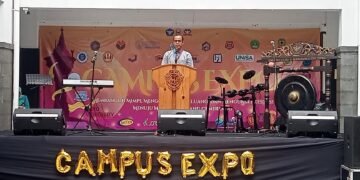Sambutan kepala Sekolah pada kegiatan Campus Expo