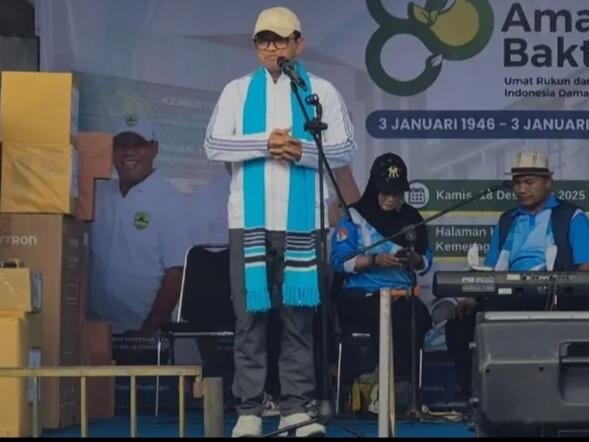Bupati Majalengka Resmikan Gedung PLHUT untuk Perkuat Layanan Haji dan Umrah 51 Dok : Foto sambutan anggota Komisi VIII DPR RI, Dr. KH. Maman Imanul Haq, M.M., pada acara peresmian Gedung Pusat Layanan Haji dan Umrah Terpadu (PLHUT) Kantor Kementerian Agama Kabupaten Majalengka