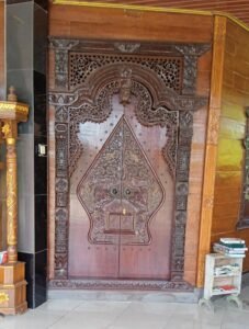 Perkuat Sinergi Lewat Spiritual: Dewan Guru SMK Kebudayaan Jakarta dan LBH Radar Nusantara Indonesia Ziarah ke Makam Sunan Kalijaga Ploso Songo Tuban 47 Makam Sunan Kalijogo Ploso Songo Tuban