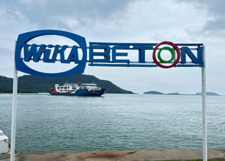 Pelabuhan WIKA Beton Nataru 2025