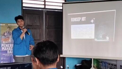 Mahasiswa Universitas Pamulang Perkenalkan Inovasi IoT dan Energi Terbarukan di SMK Fatahillah 1 Cilegon 47 Penerangan Jalan Otomatis Berbasis Solar Cell dengan Sensor Cahaya di SMK YP Fatahillah 1 Cilegon