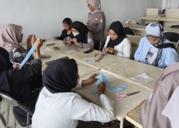 Screenshot 20251208 204743