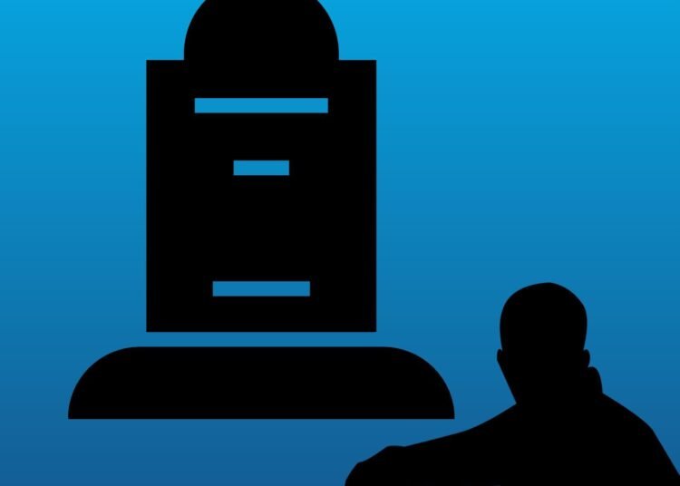 Teringat : Ditinggalkan Seseorang itu Sangat Menyakitkan 46 Puisi ini diciptakan dari referensi yaitu dari lagu "Kenangan Terindah" by Samsons