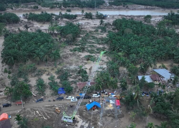 Crane Disulap Jadi Tower Darurat, PLN Terus Fokus Pulihkan Menyeluruh Listrik Aceh