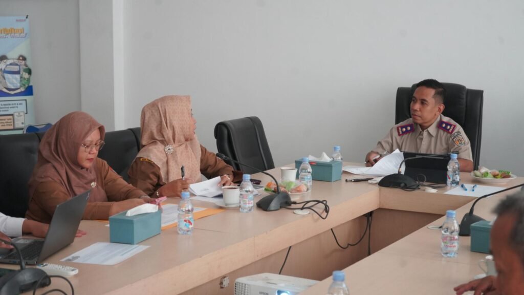Rapat Teknis KKPR: BPN Jember Dorong Pelayanan Lebih Pasti dan Efisien 48 WhatsApp Image 2025 12 02 at 15.36.39