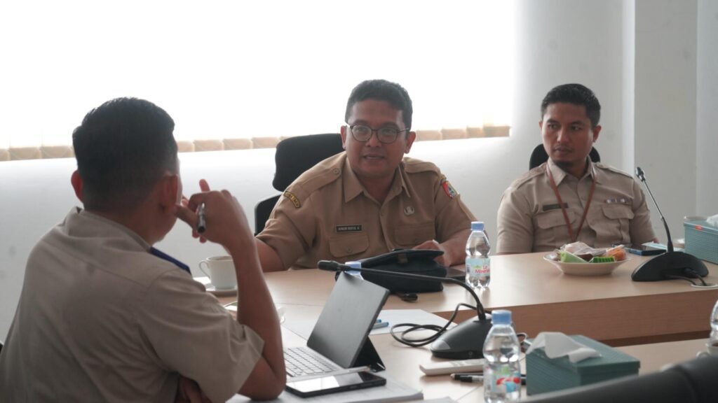 Rapat Teknis KKPR: BPN Jember Dorong Pelayanan Lebih Pasti dan Efisien 49 WhatsApp Image 2025 12 02 at 15.36.39 4