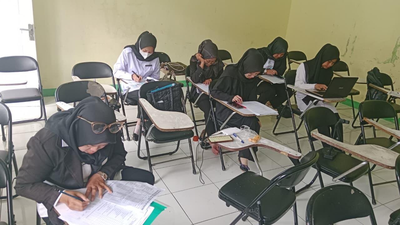 MIS AR-RAUDHOTUN NUR