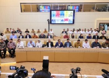 Komisi II DPR RI Apresiasi DIgitalisasi Pengaduan Pertanahan Kementerian ATR/BPN: Cara Merespons Masyarakat dengan Cepat 49 WhatsApp Image 2025 12 09 at 05.58.51