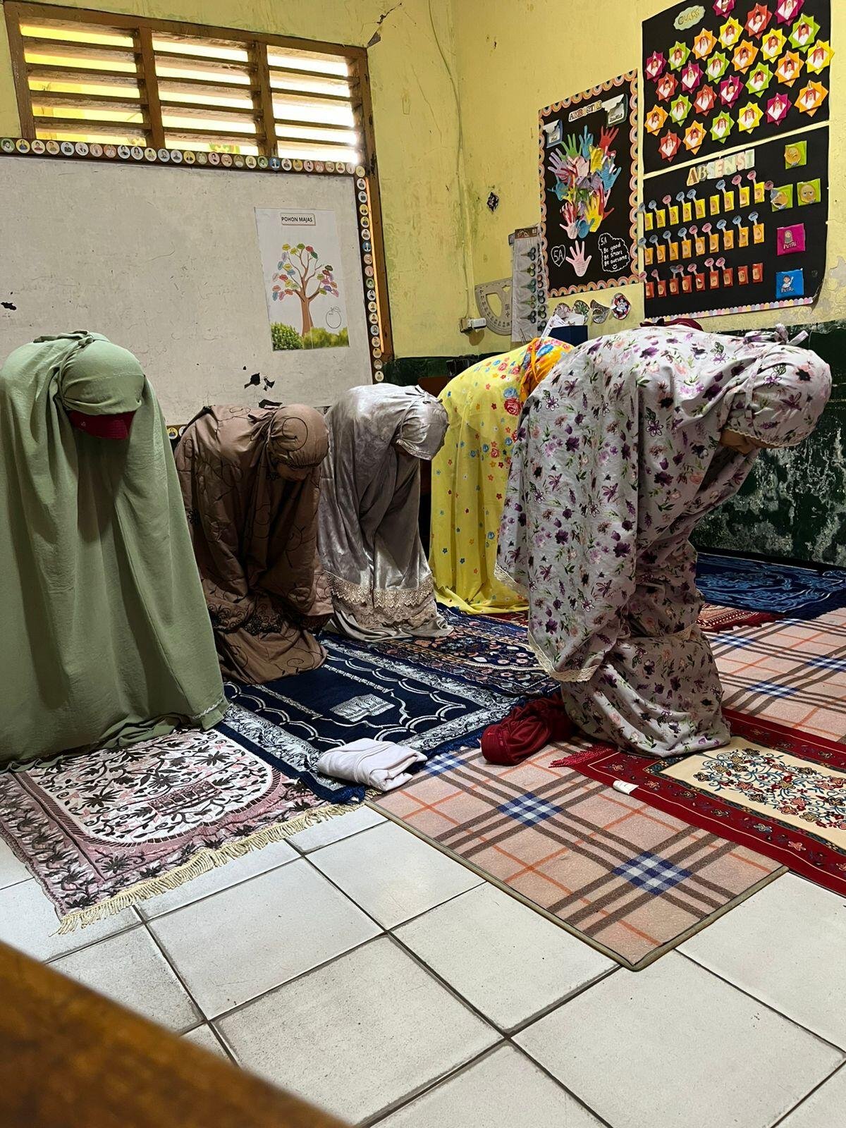 WhatsApp Image 2025 12 10 at 12.07.08