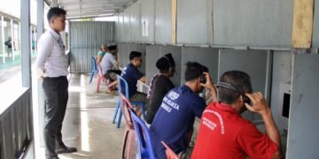 Menjelang Nataru, Lapas Bengkulu Catat Kenaikan Tajam Pengguna Wartelsuspas 32 Lapas Bengkulu, Wartelsuspas, Nataru 2025, Layanan Komunikasi WBP, Pembinaan Warga Binaan, ADM Kamtib, Komunikasi Aman, Natal dan Tahun Baru