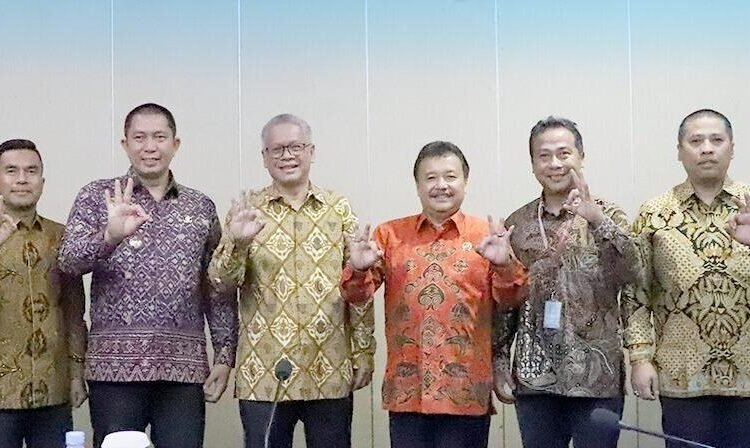 Ditjen PPTR Kementerian ATR/BPN Gelar Penandatanganan Berita Acara Verifikasi Penanganan IPPR Bersama 11 Kabupaten/Kota Jadi Tahapan Wajib Revisi RTRW dan Penyusunan RDTR