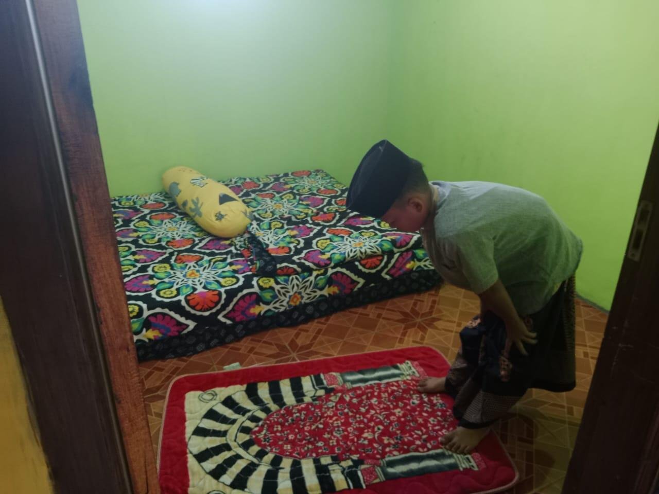 Konsistensi Guru MIS Ar-Rhaudotun Nur Memantau Siswa di Rumah Melalui Kolaborasi Aktif dengan Orang Tua 47 MIS Ar-Rhaudotun Nur