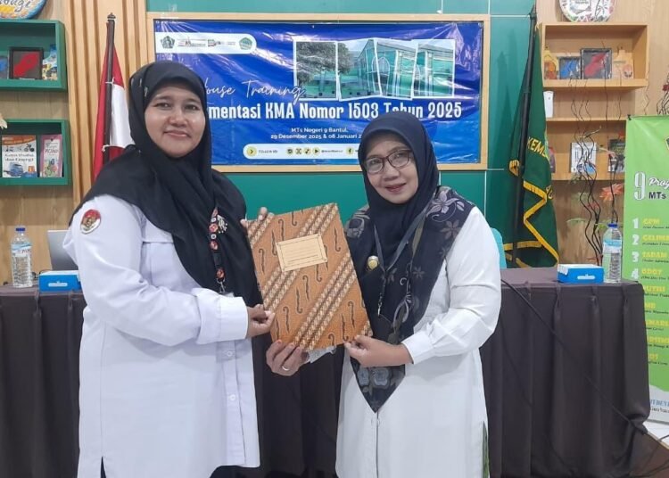 Pengawas Sampaikan Hasil PKKM Kepala Madrasah pada IHT MTsN 9 Bantul 46 WhatsApp Image 2025 12 29 at 09.28.50