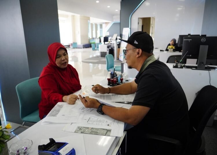 Masyarakat Mulai Manfaatkan Pengurusan Layanan Pertanahan di Hari Pertama Libur Nataru 46 a3566971 dd2a 4698 9a91 cbc67bd5a892