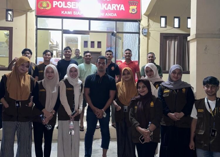 Polres Sukakarya Sabang Bersama Mahasiswa Pengabdian Masyarakat UIN Sultanah Nahrasyiah Lhokseumawe Bantu Packing Donasi Untuk Korban Banjir di Aceh 46 banjir aceh