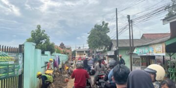 Saluran Air Bawah Tanah di Bukit Tiara Sebabkan Kepadatan Lalu Lintas