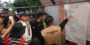 Menteri ATR/BPN Salurkan Bantuan dan Dengar Jeritan Warga yang Kehilangan Keluarga di Kabupaten Agam 28 nusss