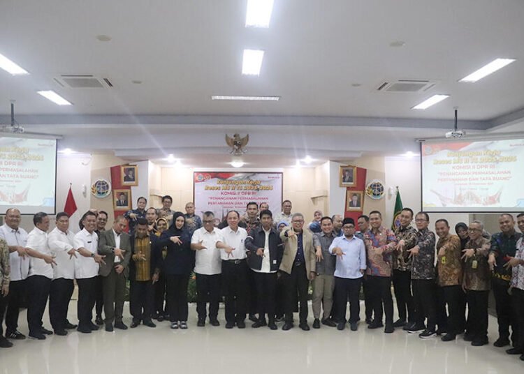 Komisi II DPR RI Lakukan Kunjungan Kerja ke Kanwil BPN Sulsel, Bahas Percepatan Program Strategis Pertanahan 46 reses komisi II DPR 2