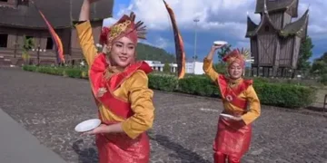 tari piring minangkabau