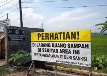 Cegah Aksi Sampah Liar, Pemdes Rowosari Intensifkan Pengawasan Malam di Jalan Protokol 53 20d2b2a8 3b73 40a4 b965 d682a61e1085